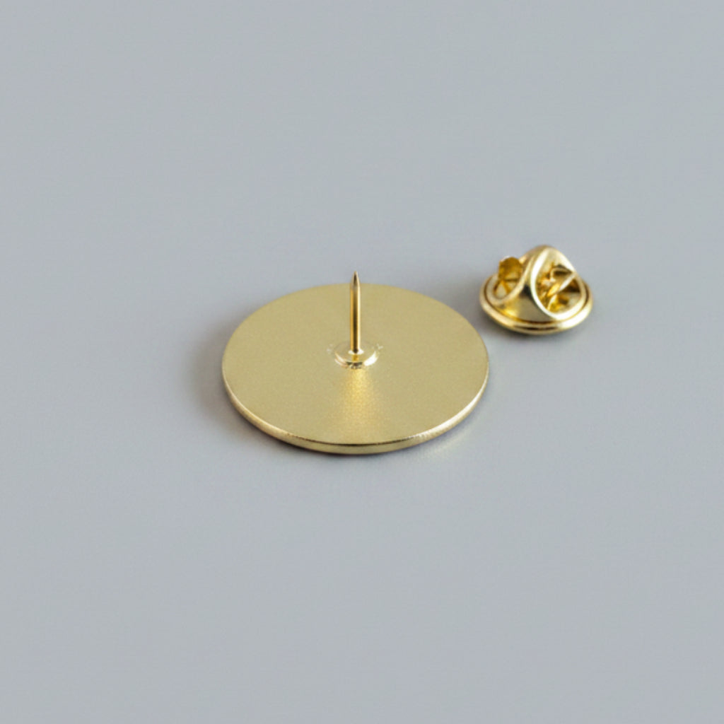 Jojo's Bizarre Adventure Enamel Pin Giorno Giovanna's ladybug button