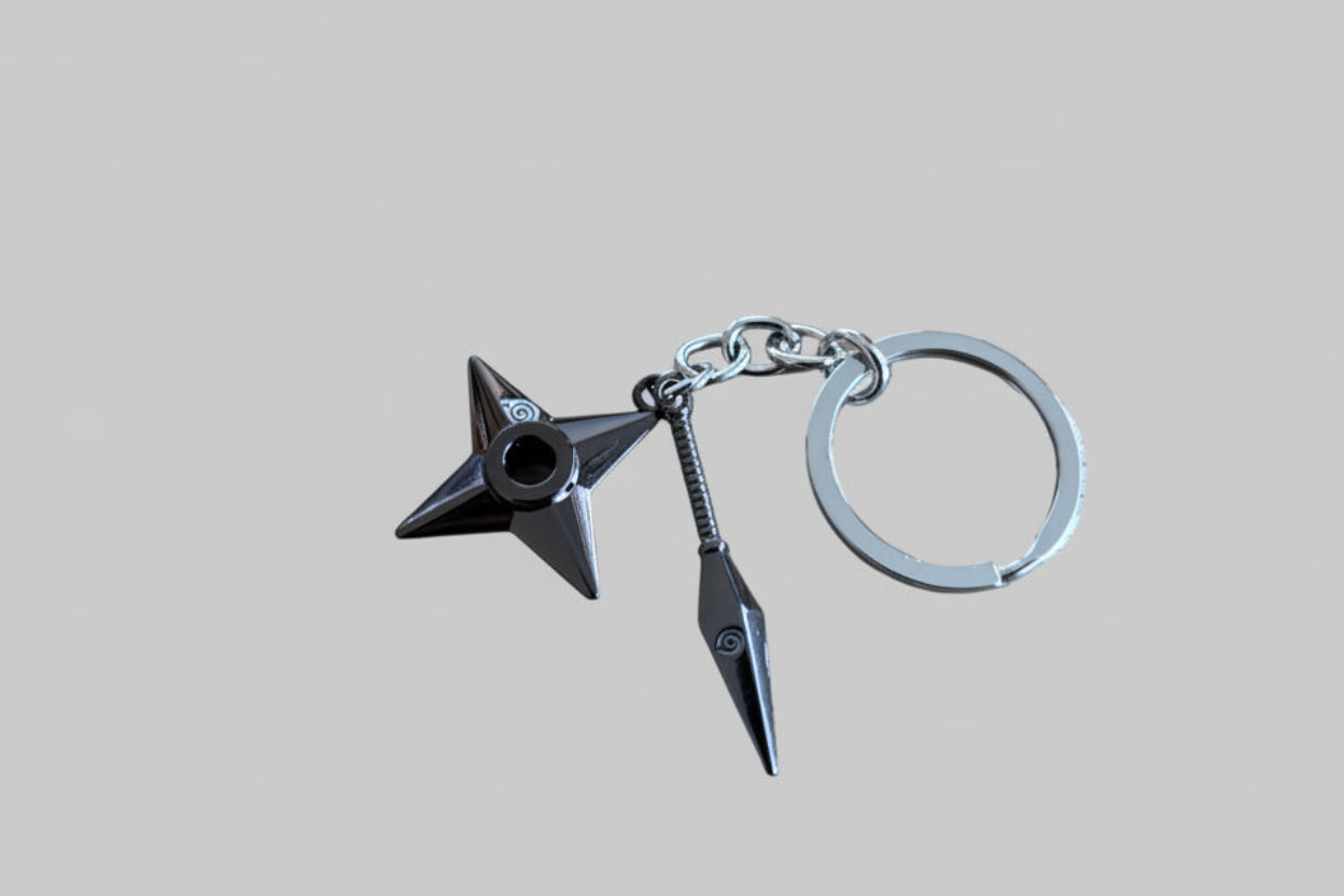 Naruto Shippuuden Shuriken and Kunai Keyring